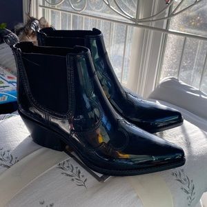 Sam Edelman Chelsea boots!